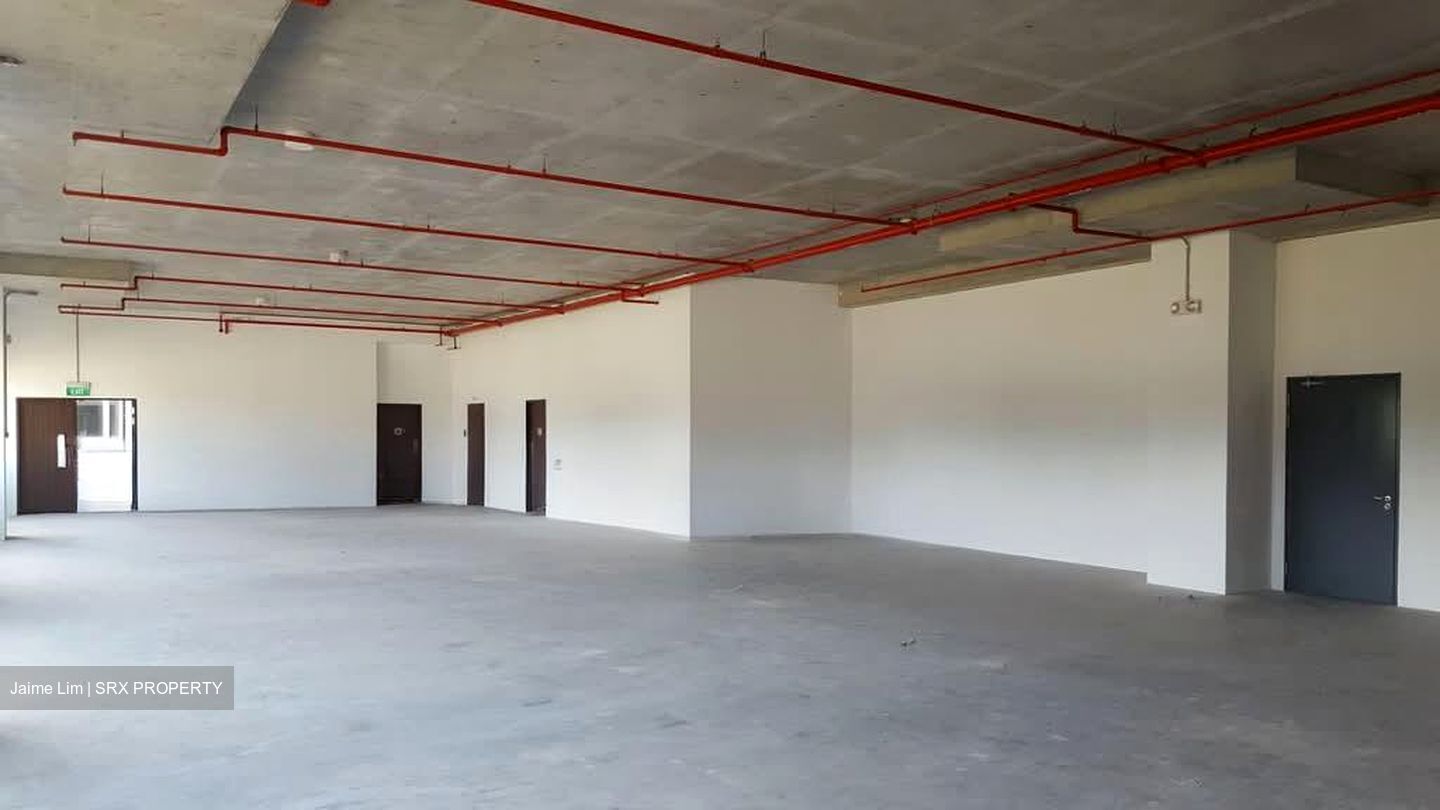 Tampines Industrial Drive (D18), Warehouse #570477221